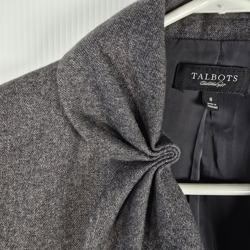Talbots Women's Kate Fit Grey Wool Blazer Gatheted Lapels Button Closure Size 8 - Picture 5 of 16